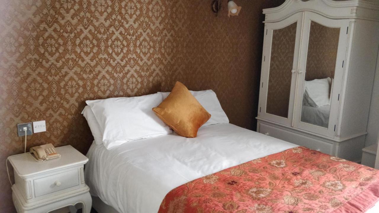 The Spread Eagle Hotel Thame Ngoại thất bức ảnh