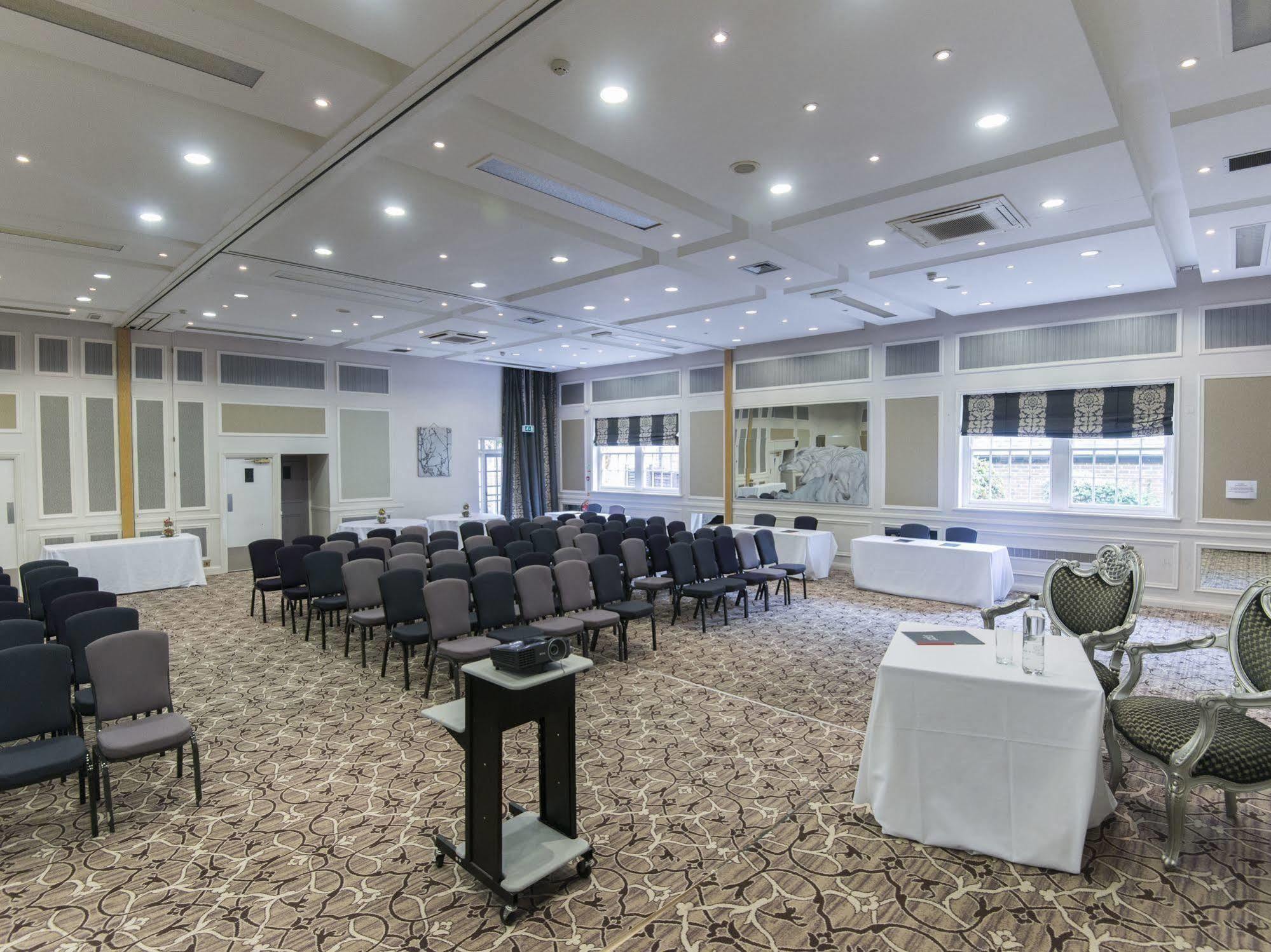 The Spread Eagle Hotel Thame Ngoại thất bức ảnh