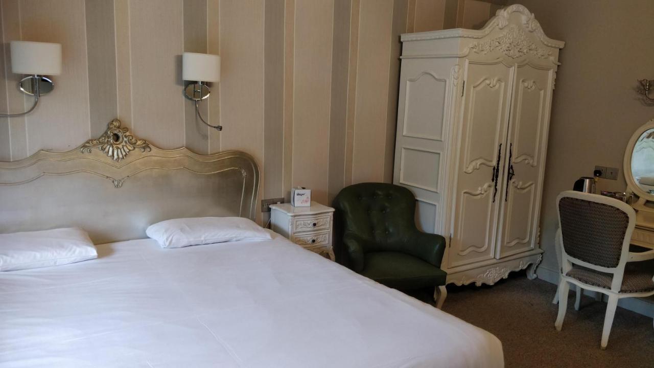 The Spread Eagle Hotel Thame Ngoại thất bức ảnh